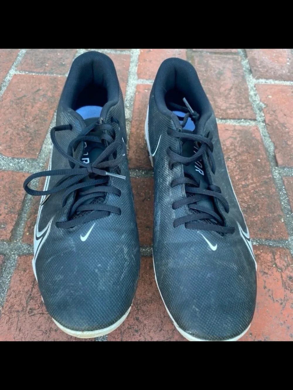 Nike Black and White Men's Cleats